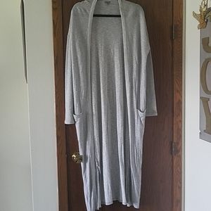 Aerie grey cardigan sz medium